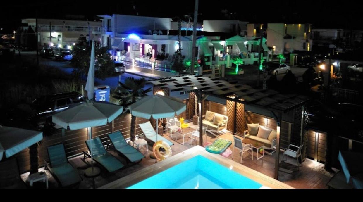 Sea Pearl Luxury Apartments Vrasná Eksteriør billede