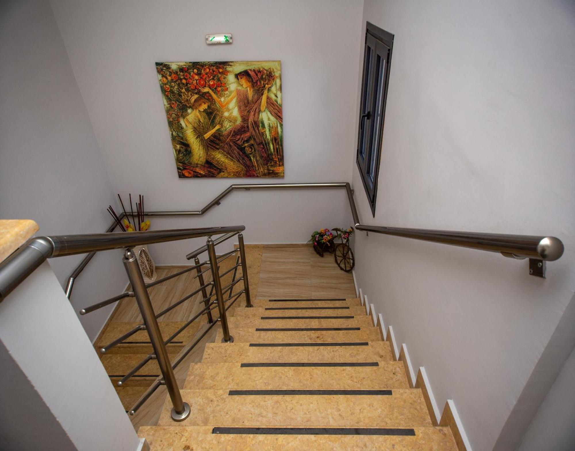 Sea Pearl Luxury Apartments Vrasná Eksteriør billede
