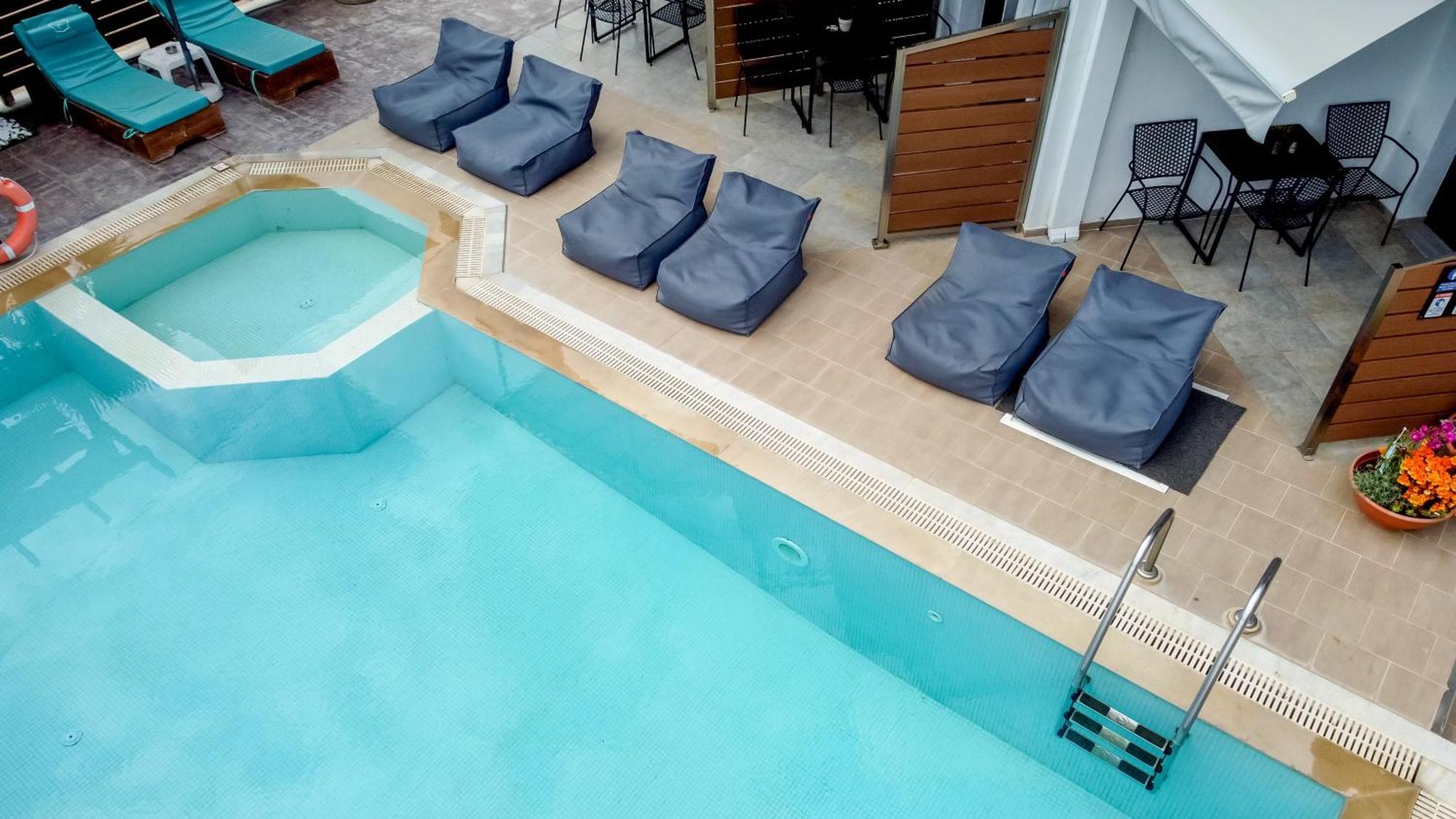 Sea Pearl Luxury Apartments Vrasná Eksteriør billede
